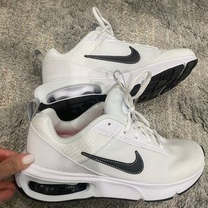 Nike air max brand new